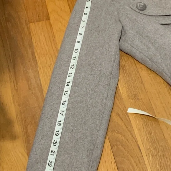 London Fog Women's Classic Gray Peacoat - Picture 9 of 9